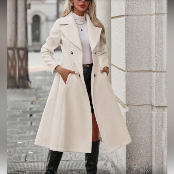 Luxe double breasted pleated hem overcoat apricot - Picture 2 of 8